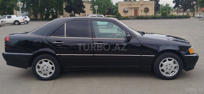 Mercedes C 230-2