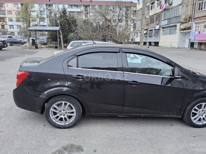 Chevrolet Aveo-4