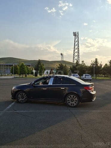 Chevrolet Cruze-6