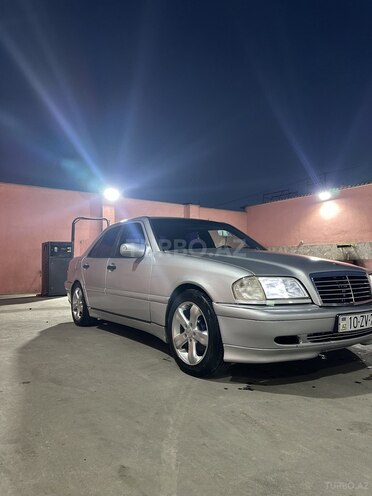 Mercedes C 180-3