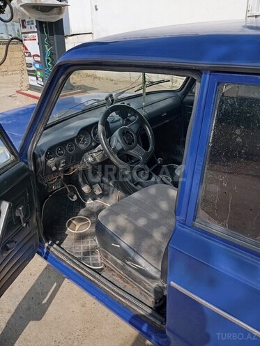 LADA (VAZ) 2106-4