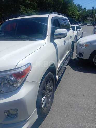 Toyota Land Cruiser-5