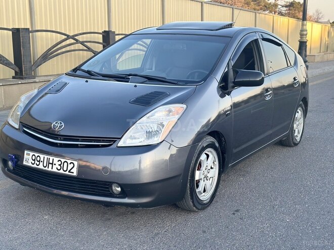 Toyota Prius-2