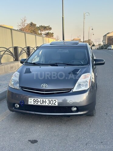 Toyota Prius-1