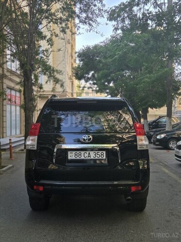 Toyota Land Cruiser Prado-6