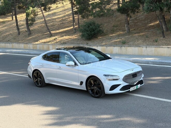 Hyundai Genesis-13