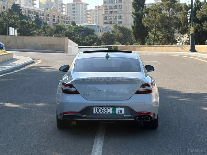 Hyundai Genesis-9