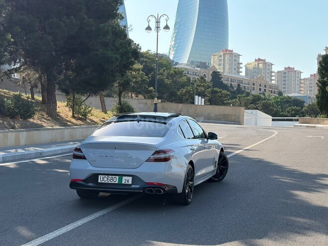 Hyundai Genesis-2