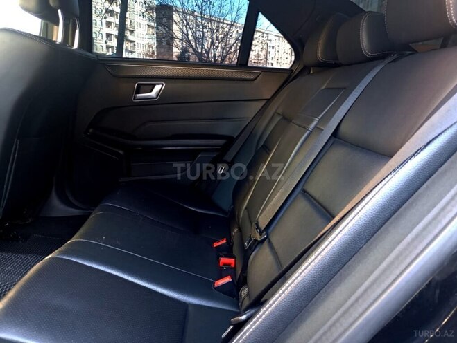 Mercedes E 220 d-5