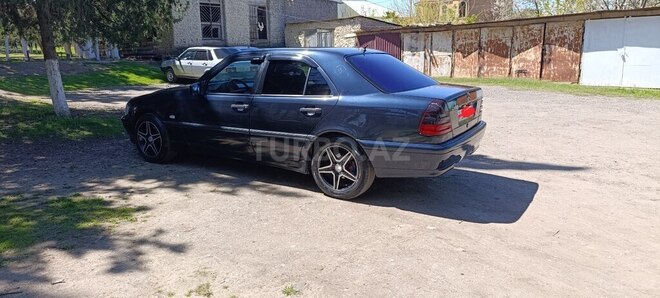 Mercedes C 180-2