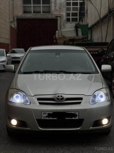 Toyota Corolla-8