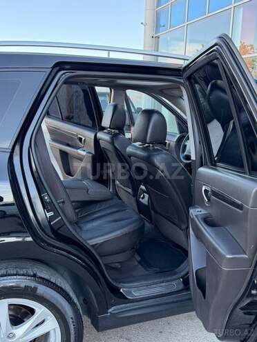 Hyundai Santa Fe-13