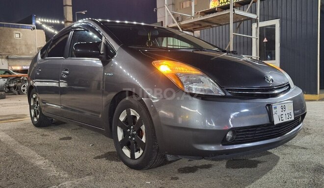 Toyota Prius-2