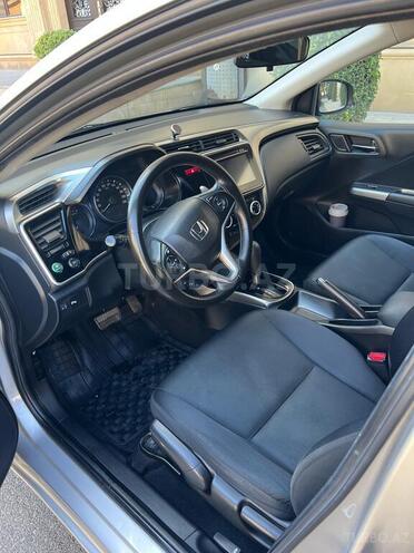 Honda City-8