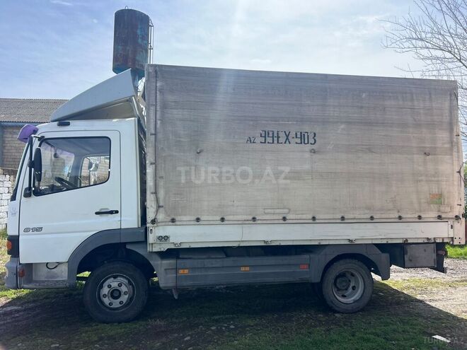 Mercedes Atego 815-4