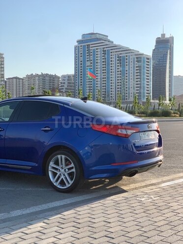 Kia Optima-4
