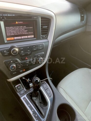 Kia Optima-10