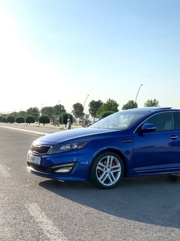 Kia Optima-2