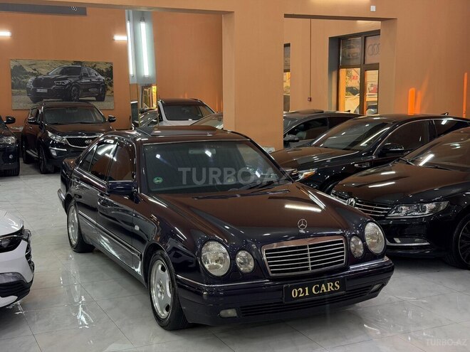 Mercedes E 240-15