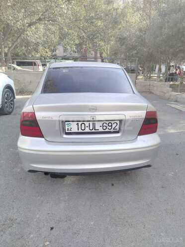 Opel Vectra-2