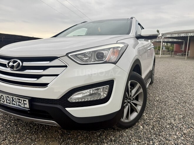 Hyundai Santa Fe-5