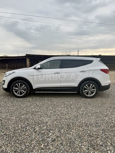 Hyundai Santa Fe-11