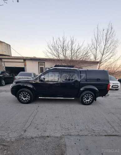 Nissan Navara-3