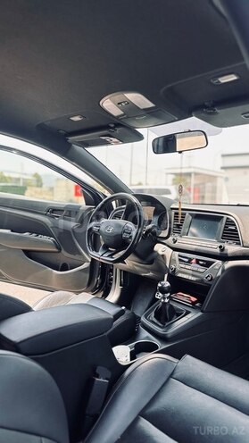 Hyundai Elantra 2017, 139,000 km - 1.6 л - Gəncə