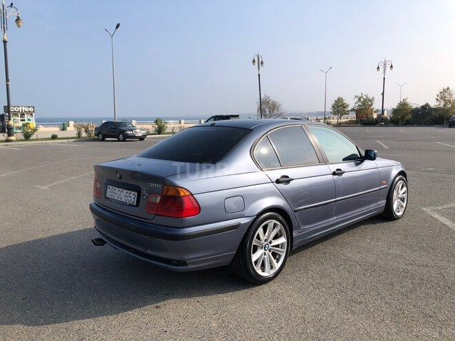 BMW 318-7
