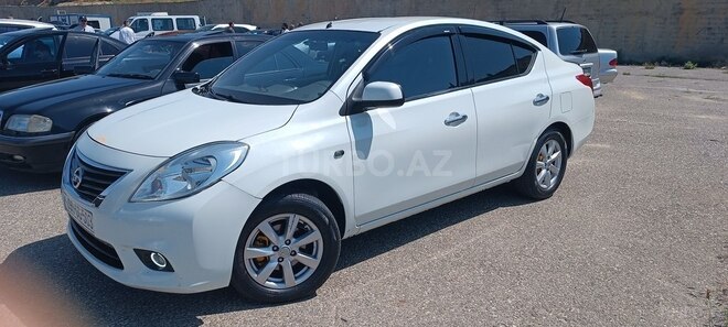Nissan Sunny-3