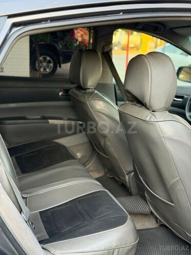Toyota Prius-6