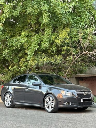 Chevrolet Cruze-4