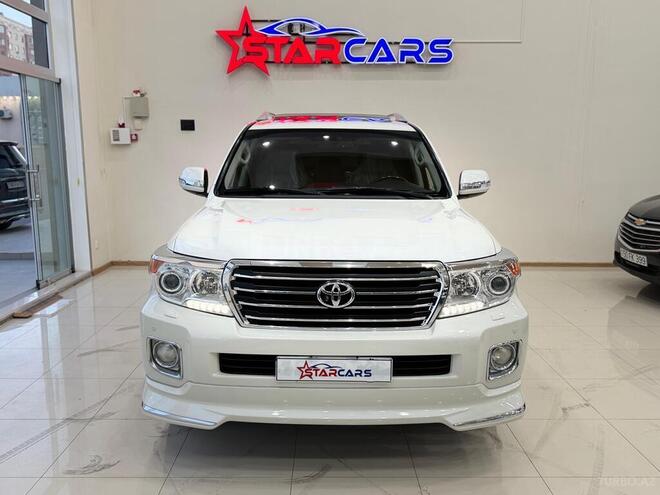Toyota Land Cruiser-6