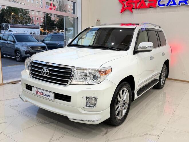 Toyota Land Cruiser-10
