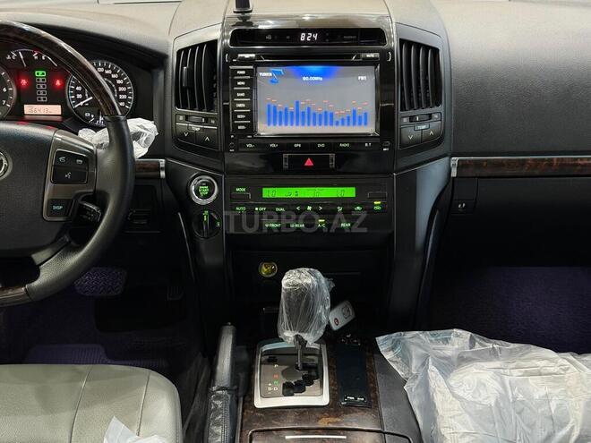 Toyota Land Cruiser-28