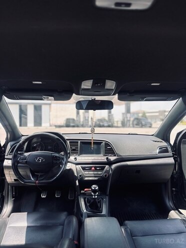 Hyundai Elantra 2017, 139,000 km - 1.6 л - Gəncə