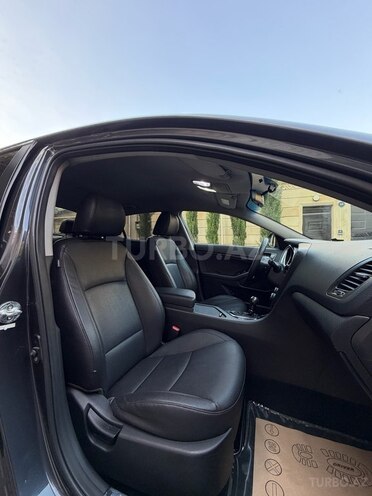 Kia Optima-14