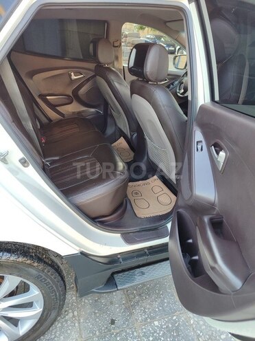 Hyundai Tucson-11
