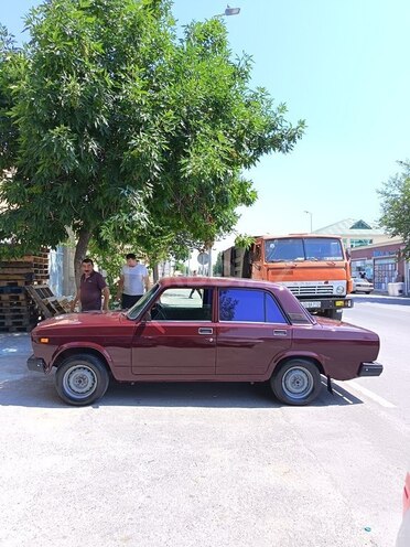LADA (VAZ) 2107-8