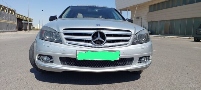 Mercedes C 220-1
