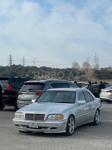 Mercedes C 230-1
