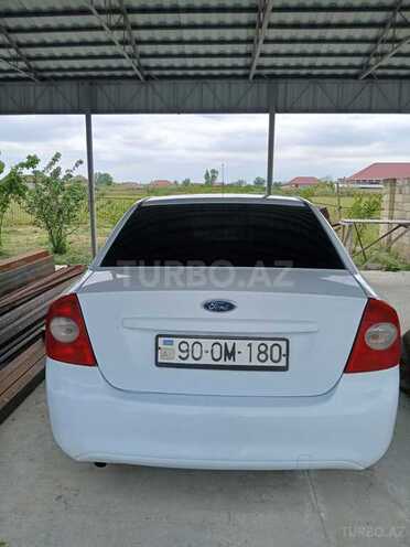 Ford Focus-4