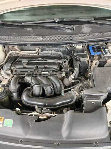 Ford Focus-5