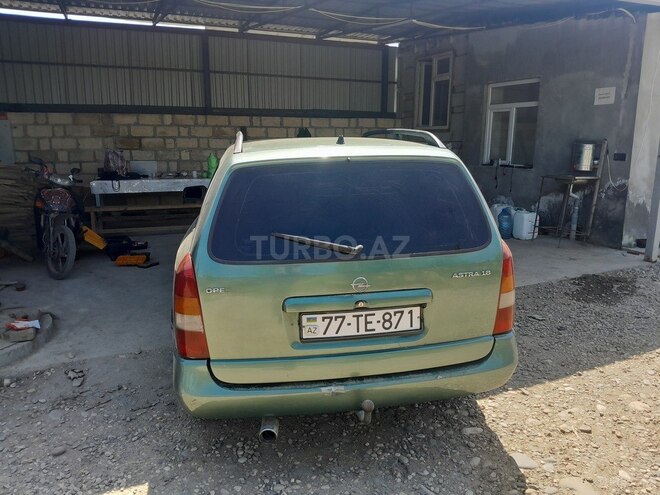 Opel Astra-4