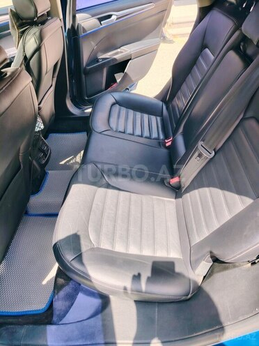 Ford Fusion (North America)-11