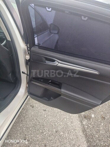 Ford Mondeo-8