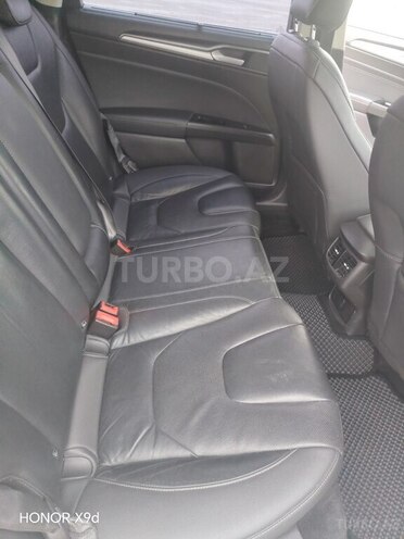 Ford Mondeo-9