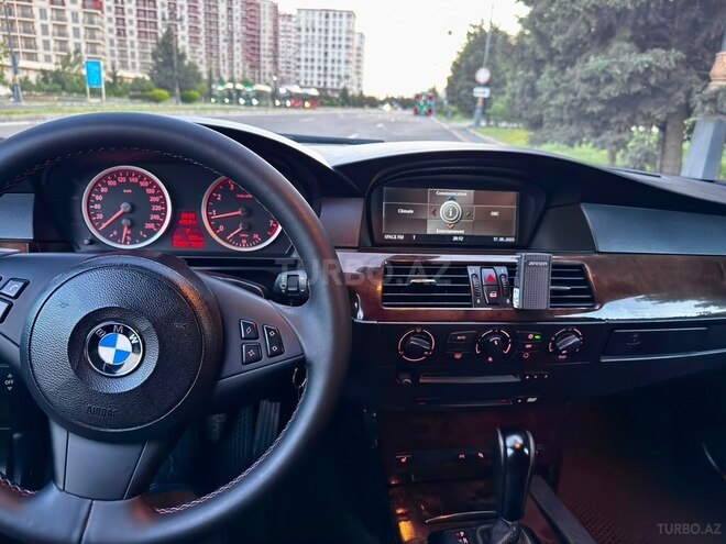 BMW 530-10