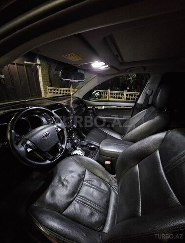 Kia Sorento-9