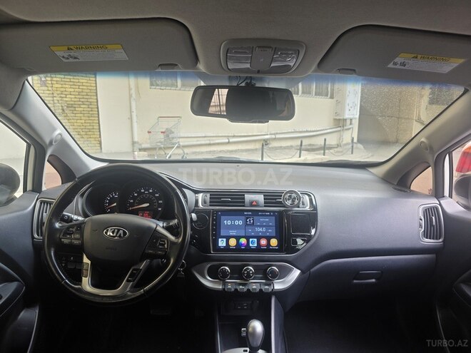 Kia Rio-7